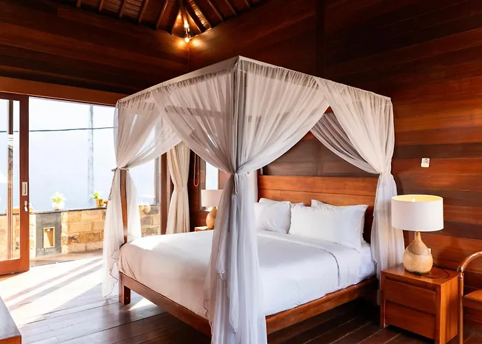 Lebak Bali Hotel 4*